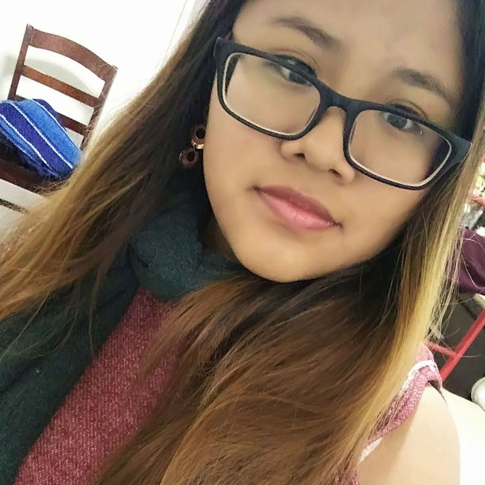 Meet your Posher, Katia